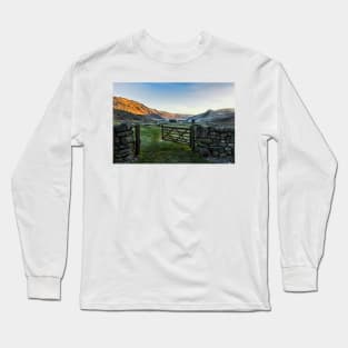 Great Langdale Valley Mist Long Sleeve T-Shirt